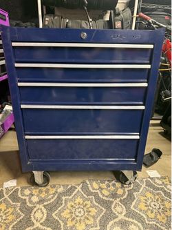 Craftsman rolling chest