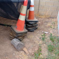 Safety Cones( 14)