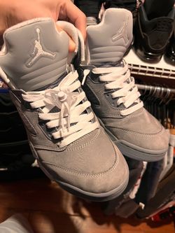 Jordan 5s gray wolfs 8.5