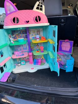Gabbys dollhouse