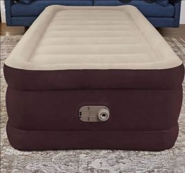 Bestway 20" tickness pump built-in / cama inflable 20" the altura