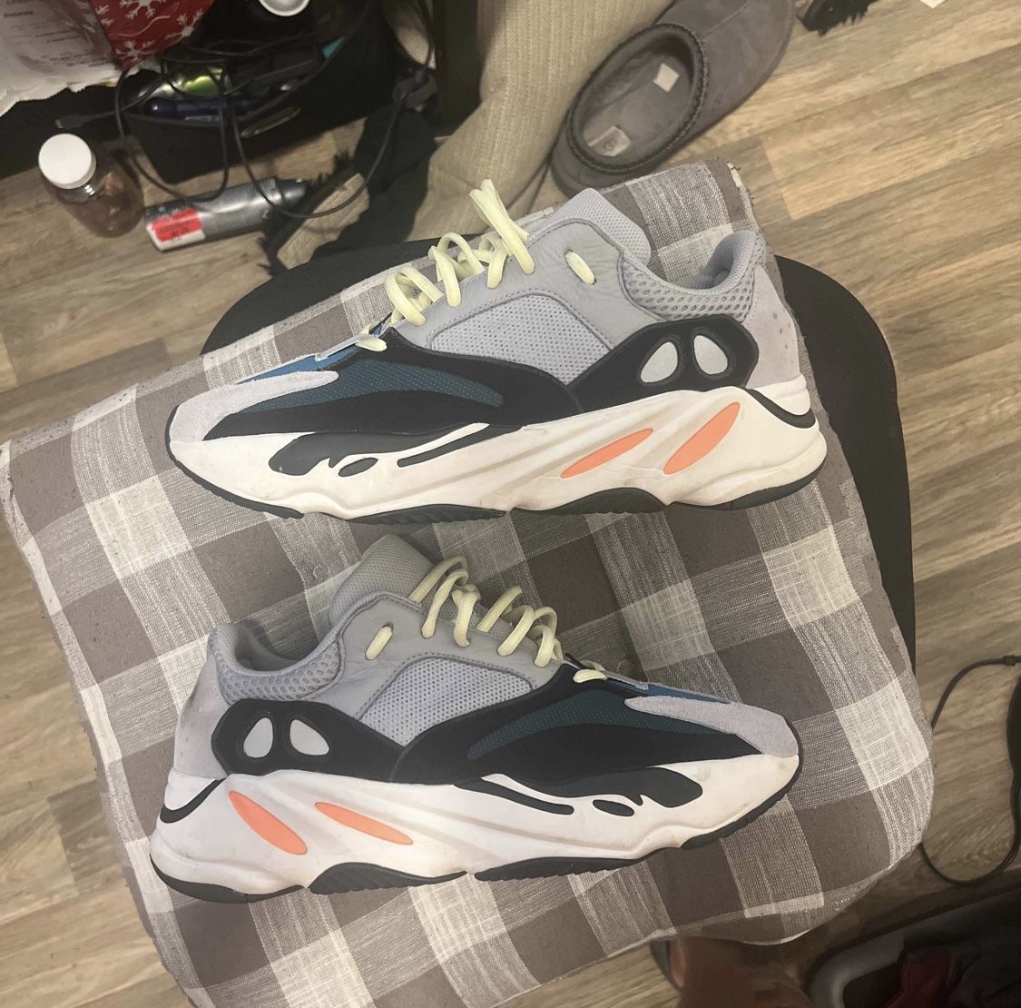 Yeezy 350 Wave Runner