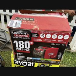 Lincoln Electric 180 Amp Weld-Pak 180 HD MIG Wire Feed Welder with Magnum 100L Gun, Gas Regulator, MIG and Flux-Cored Wire, 230V