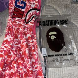 Bape Hoodie pink
