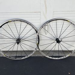 Mavic Ksyrium 700c Clincher Road Bike Wheelset 9/10/11/12 speed Shimano / Sram 