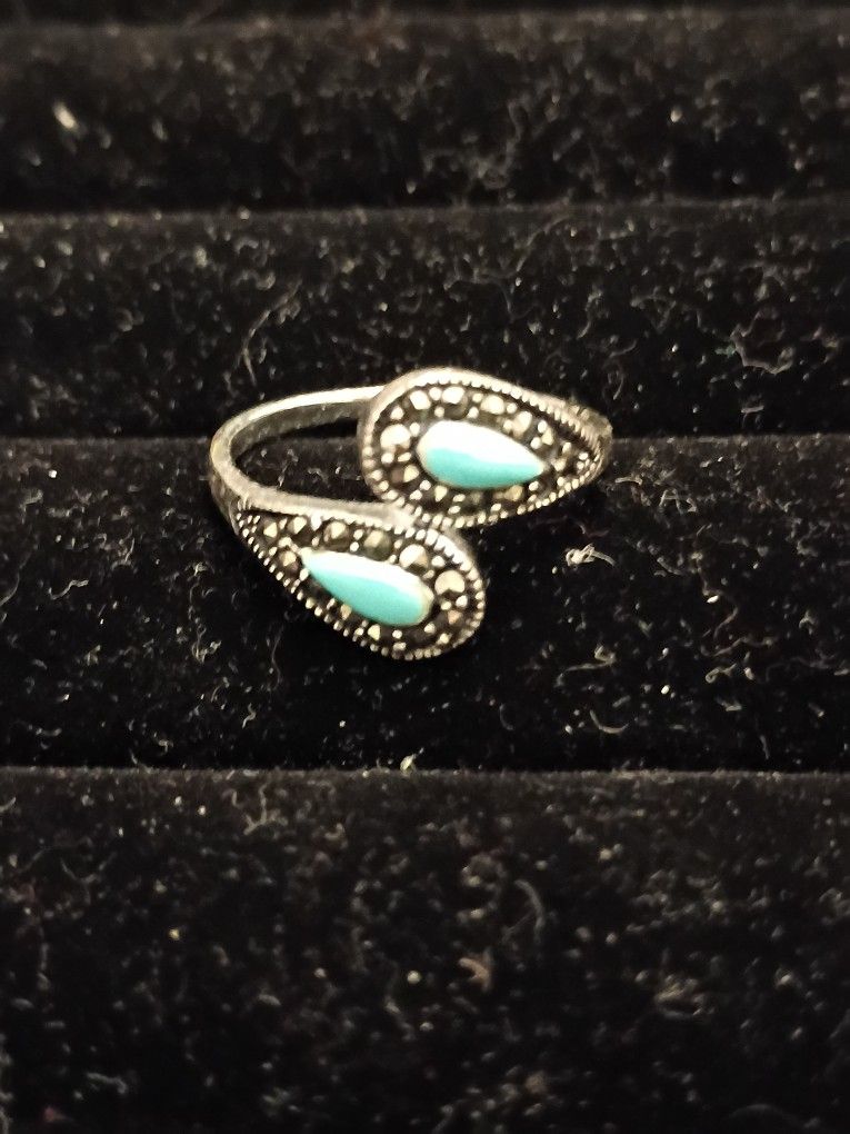 925 Sterling Silver & Faux Turquoise / Marcasite Ring