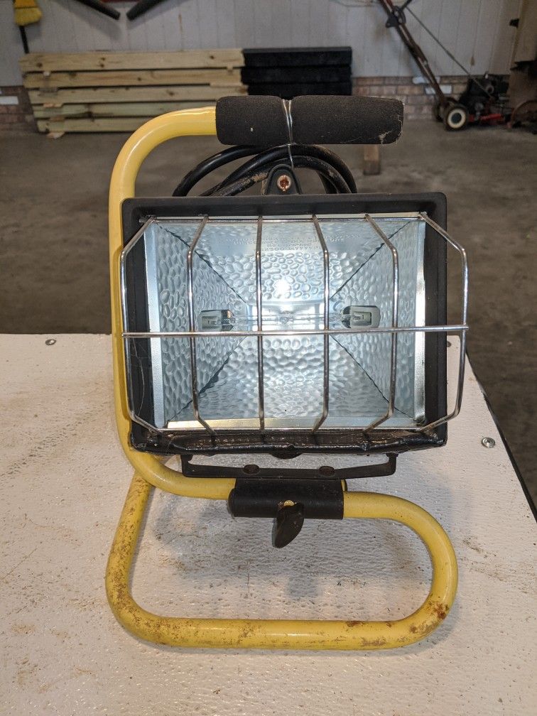 Yard or work light