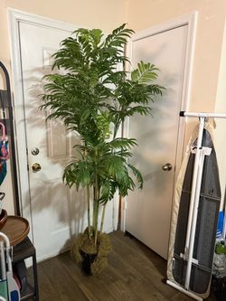 Large Artificial Palm Tree Indoor Plant