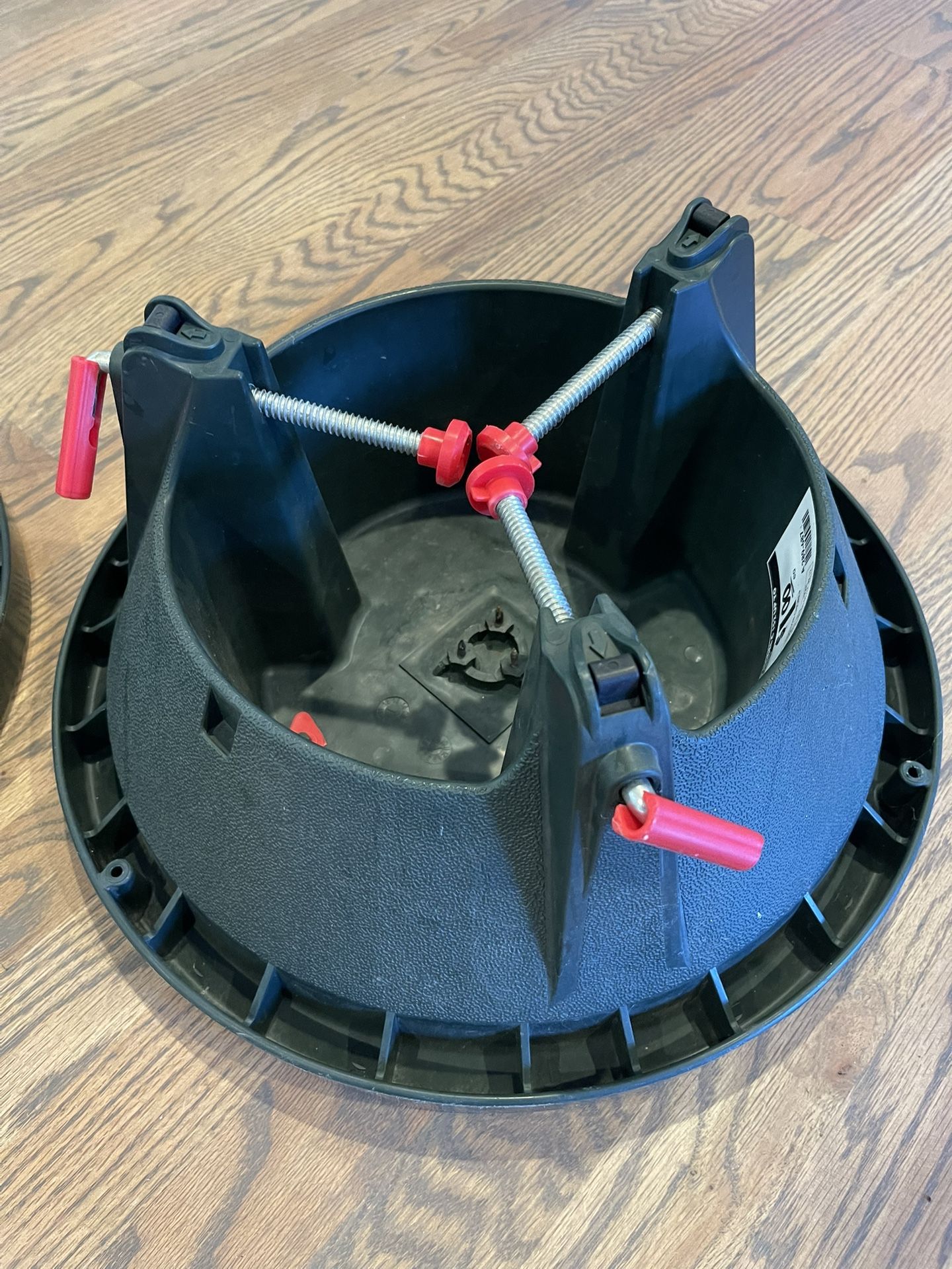 Christmas Tree Stand—Large Sturdy