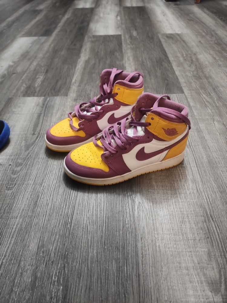 Jordan 1 Retro High Og Brotherhood