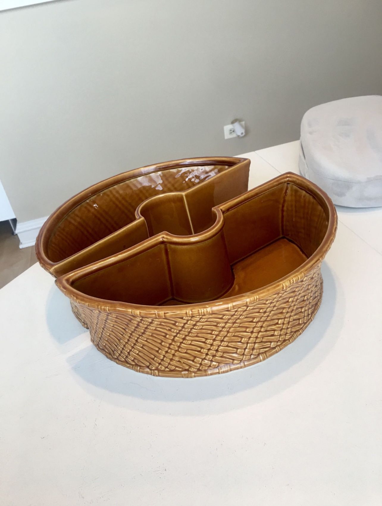 Patio Umbrella table ceramic plant / flower / Garden planter
