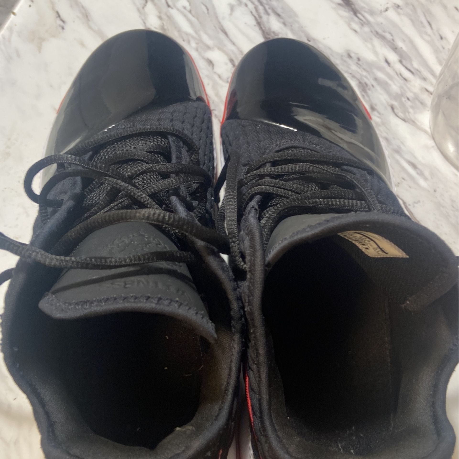 Nike LeBron Witness 3