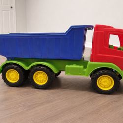 Large Toy Dump Truck 