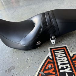 Harley Davidson Seats