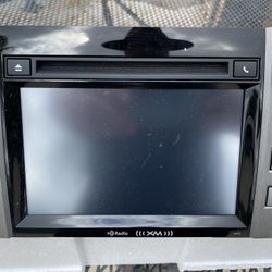 Toyota Tundra Stock Stereo 2019