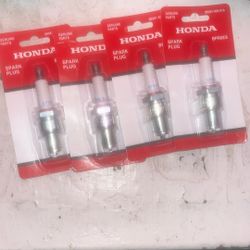 Honda 4 Cycle Engine Spark Plug 