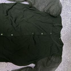 Size Large Black Shirt 