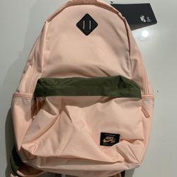 Nike SB Icon Skateboarding Spacious Backpack Peach Black BA5727 805 - RARE!