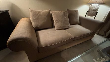 3-seater sofa and love seat