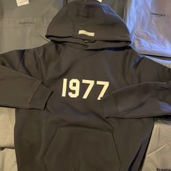 1977 Essentials Fear Of God Hoodie