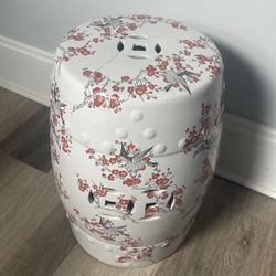 Ceramic Japanese Decorated Stand/stool 