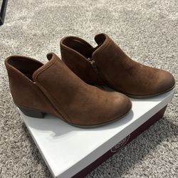 Women’s Ankle Boots Size 7 All Info In Description & Photos