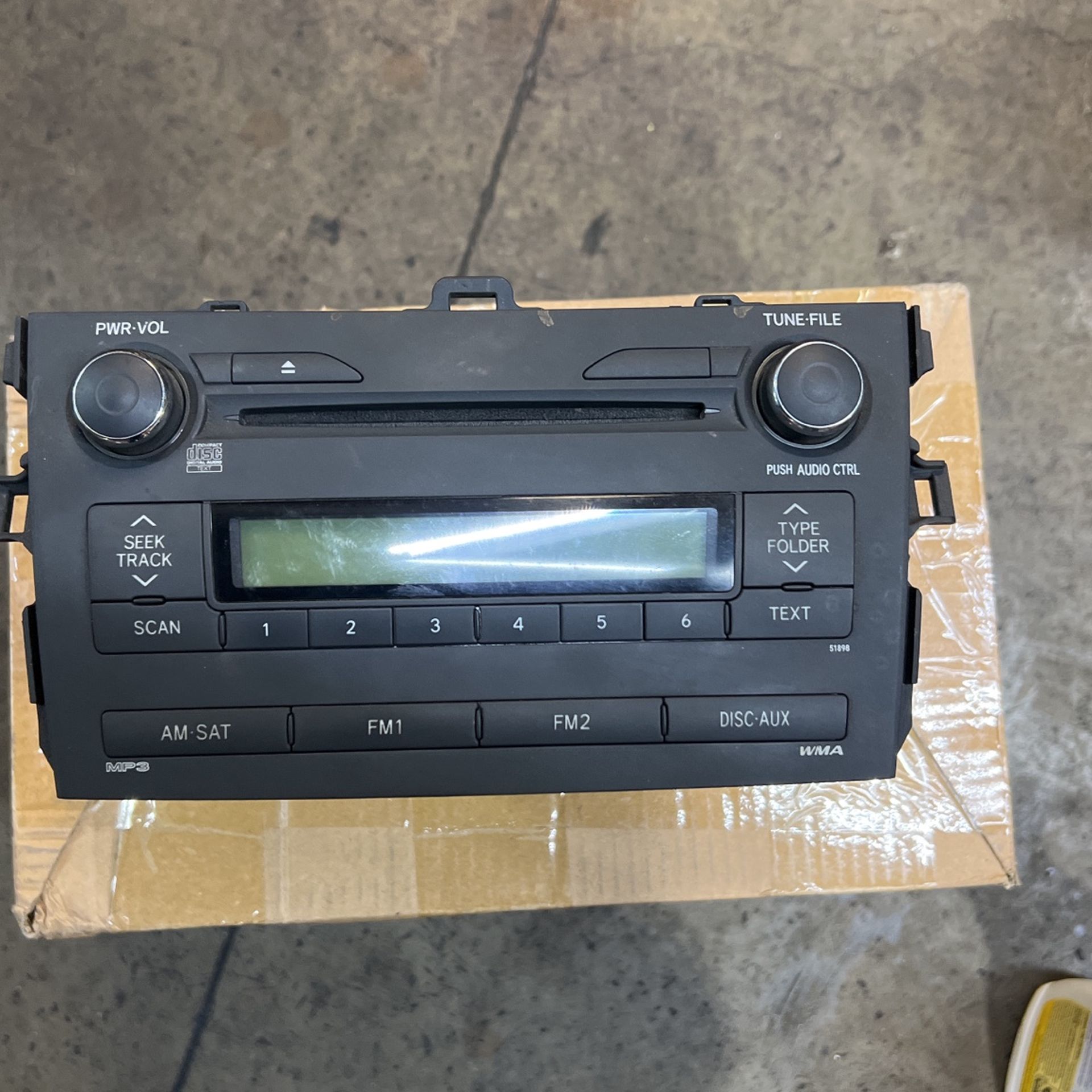 2009-2010 Toyota Corolla Radio
