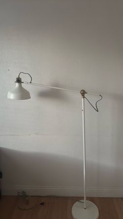 White Adjustable Arm Floor Lamp works💡👍