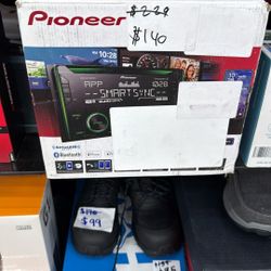 Pioneer Stereo