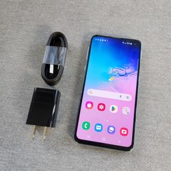 Samsung Galaxy S10e - UNLOCKED - Like New 