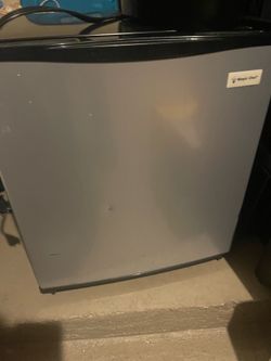 Small refrigerator