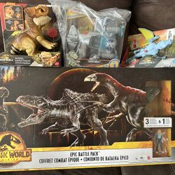 New Jurassic World Toy Lot