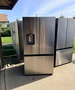 🔥 Samsung - 36 in. Wide 26 cu. ft. Mega Capacity Counter Depth 3-Door French Door Refrigerator with External Water and Ice Dispenser - Stainless Stee