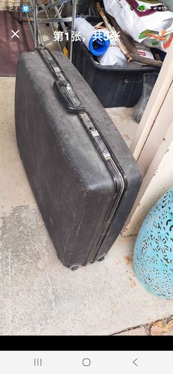 Hard Shell Suitcase with Wheels