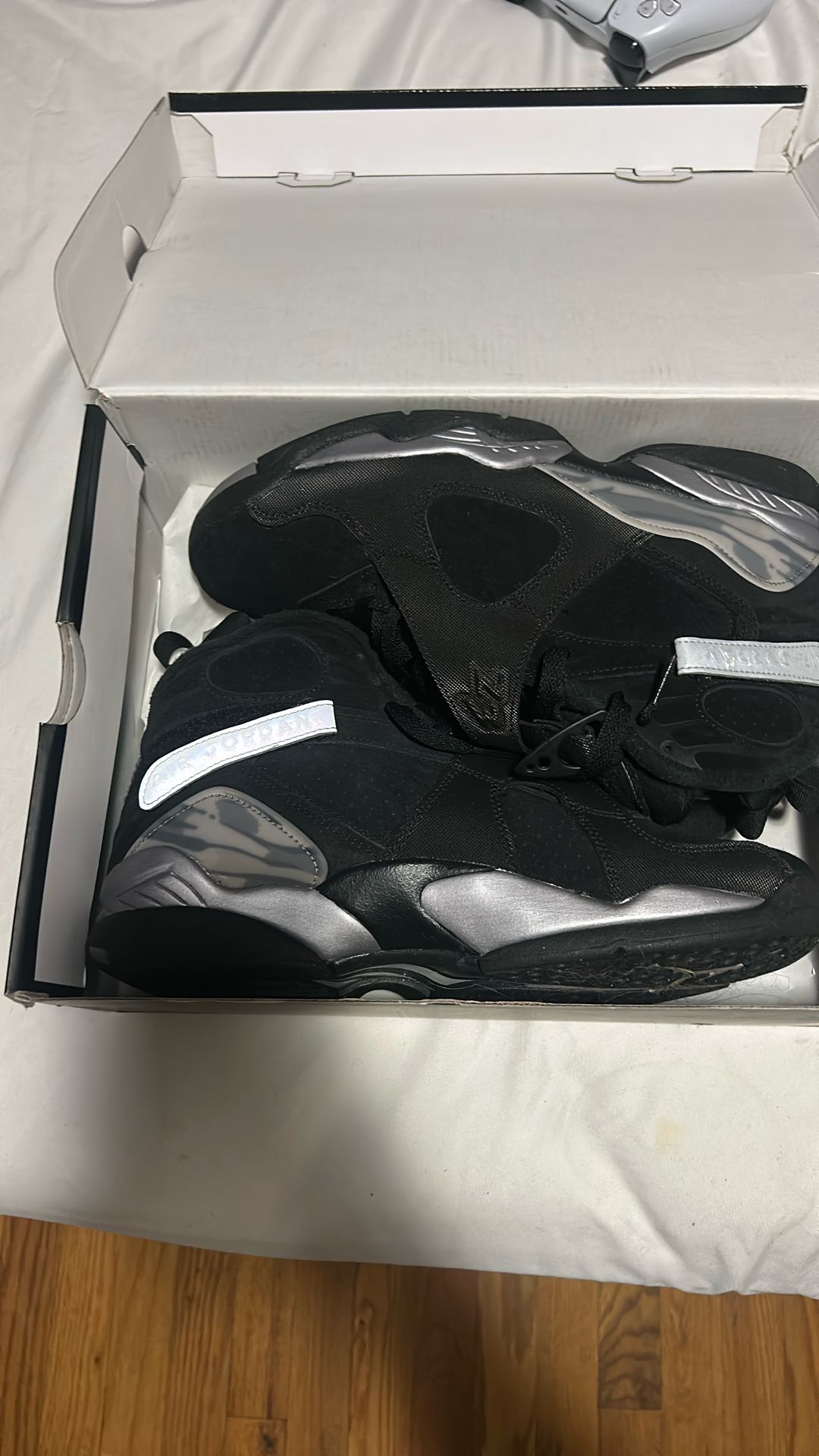 Jordan 8 Retro 