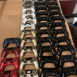 Lot of 37 Sony Playstation 4 PS4 OEM Controllers - For Parts / Repair