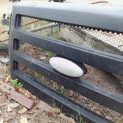 Parrilla Buena Para Troca Ford Barata $80 Dlls 