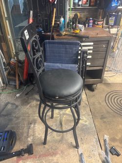 2 Black Metal Swivel Bar Stool