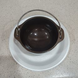 Lodge Cast Iron Mini Kettle 16 Oz