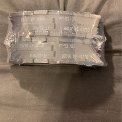 2014 Prius V Brand New REAR BRAKE PADS Duralast ™ 