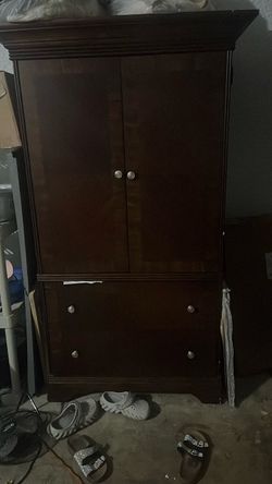 Dresser