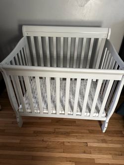 Mini Crib