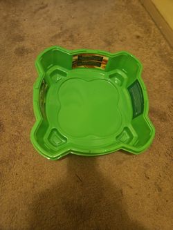 Beyblade Burst Quad Dive Arena In good condition.