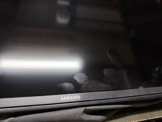 50’ Samsung TV