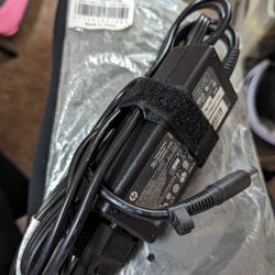 HP Compaq  Laptop Charger