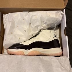 Jordan 11 Retro “Neapolitan”