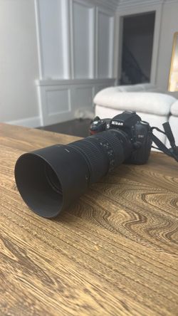 Nikon d90 with 70-200mm lens all working mint condition