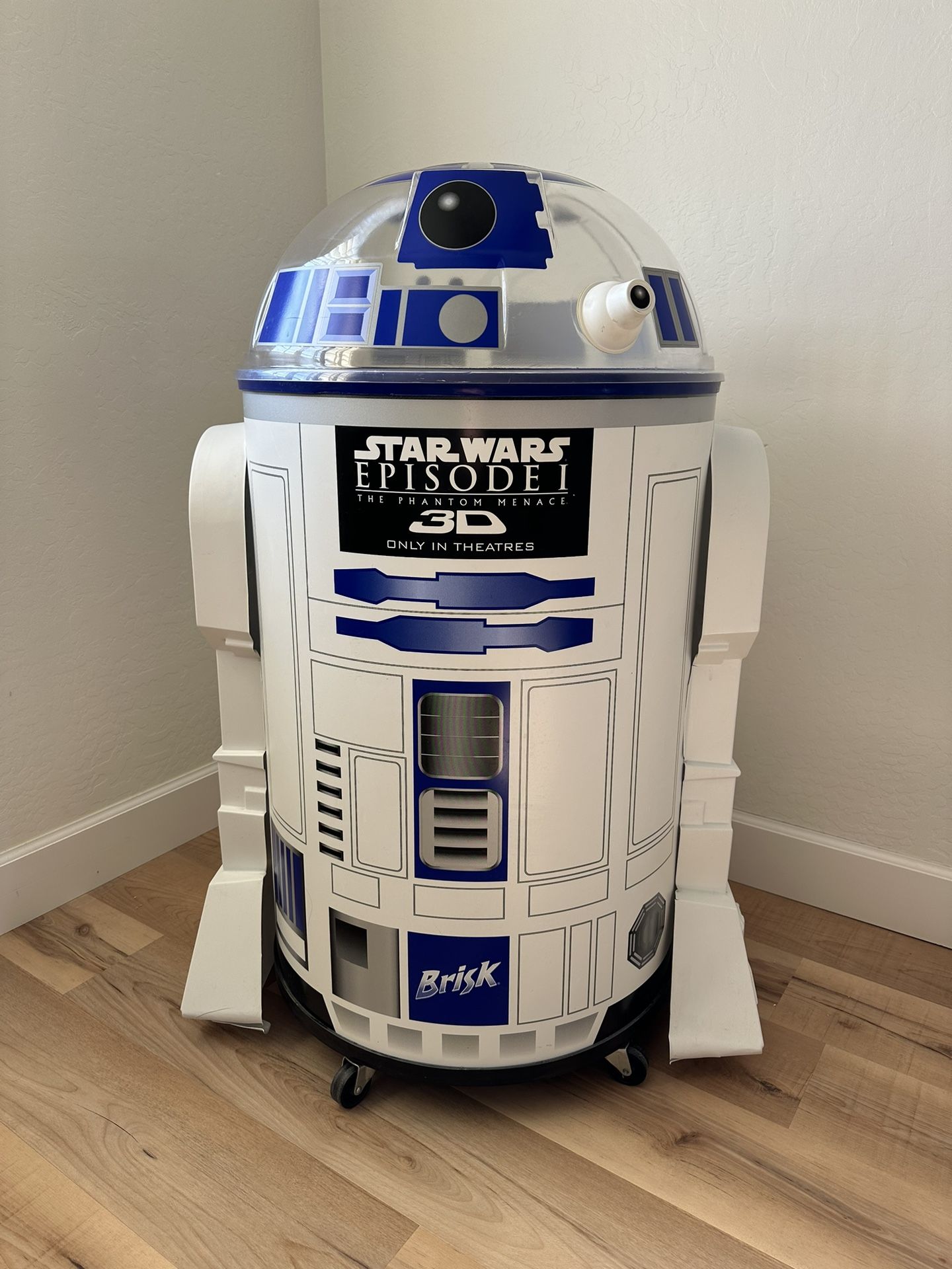 Star Wars R2D2 Brisk Drink Cooler