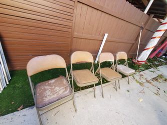 Metal folding chairs