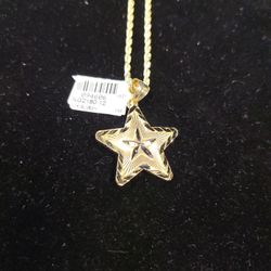 10k Gold Star Chain... Nice